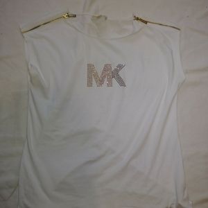 Size XL off white tee shirt